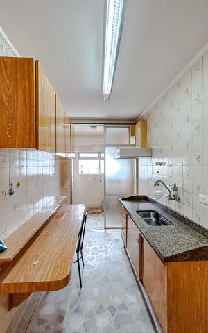 Apartamento à venda com 76m², 2 quartos e 1 vagaCozinha