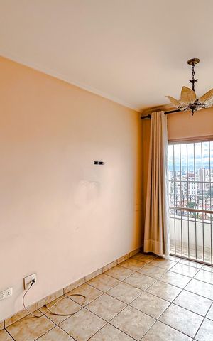 Apartamento à venda com 76m², 2 quartos e 1 vagaSala
