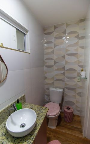 Casa à venda com 200m², 3 quartos e 1 vaga Casa à venda com 200m², 3 quartos e 1 vagaBanheiro da Suíte 3