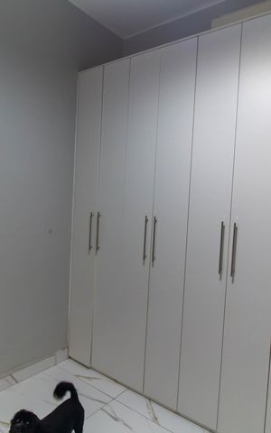 Casa à venda com 200m², 3 quartos e 1 vaga Casa à venda com 200m², 3 quartos e 1 vagaEscritório