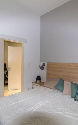Casa à venda com 200m², 3 quartos e 1 vaga Casa à venda com 200m², 3 quartos e 1 vaga Suíte 1