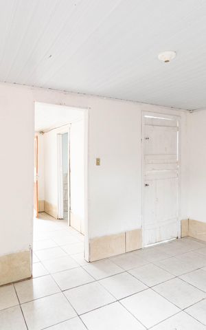 Casa de condomínio à venda com 30m², 1 quarto e 1 vaga Casa de condomínio à venda com 30m², 1 quarto e 1 vagaQuarto