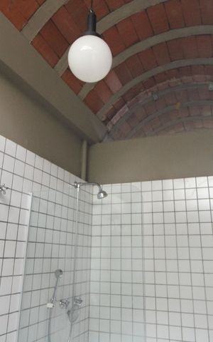 Casa para alugar com 238m², 3 quartos e 2 vagasBanheiro da suíte