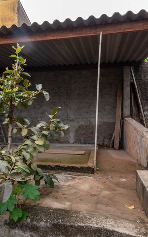 Casa à venda com 500m², 4 quartos e 3 vagas Casa à venda com 500m², 4 quartos e 3 vagasQuintal