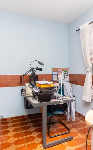 Casa à venda com 90m², 2 quartos e 2 vagasQuarto 2