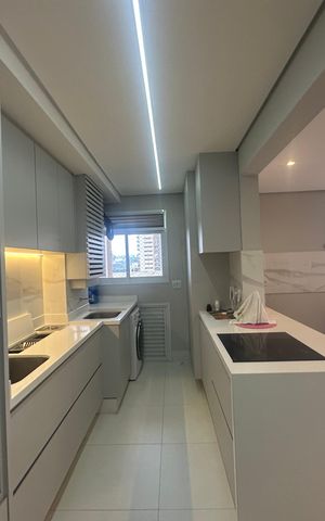 Apartamento para alugar com 109m², 3 quartos e 2 vagas Apartamento para alugar com 109m², 3 quartos e 2 vagasCozinha