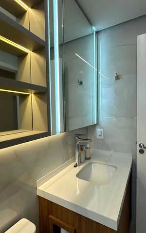 Apartamento para alugar com 109m², 3 quartos e 2 vagas Apartamento para alugar com 109m², 3 quartos e 2 vagasBanheiro da Suíte
