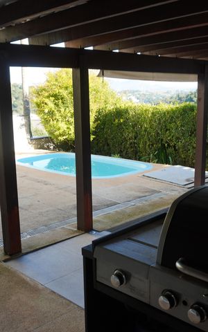 Casa de condomínio para alugar com 296m², 2 quartos e 4 vagasChurrasqueira