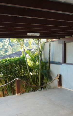 Casa de condomínio para alugar com 296m², 2 quartos e 4 vagasÁrea Externa