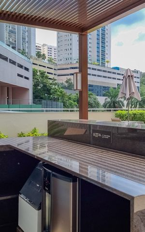 Apartamento à venda com 141m², 4 quartos e 3 vagas
