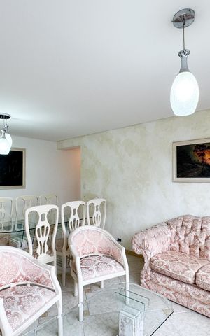 Apartamento à venda com 108m², 2 quartos e 1 vaga Apartamento à venda com 108m², 2 quartos e 1 vagaSala