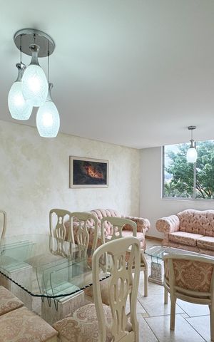 Apartamento à venda com 108m², 2 quartos e 1 vaga Apartamento à venda com 108m², 2 quartos e 1 vagaSala