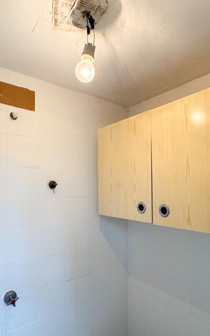 Apartamento à venda com 108m², 2 quartos e 1 vaga Apartamento à venda com 108m², 2 quartos e 1 vagaBanheiro de serviço