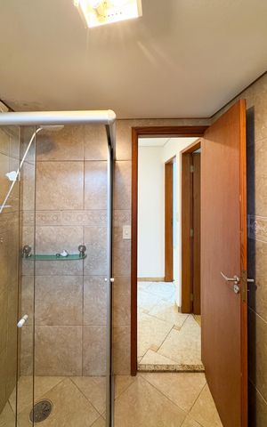 Apartamento à venda com 108m², 2 quartos e 1 vaga Apartamento à venda com 108m², 2 quartos e 1 vagaBanheiro Social