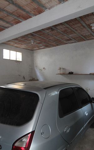 Casa à venda com 368m², 2 quartos e 2 vagasGaragem