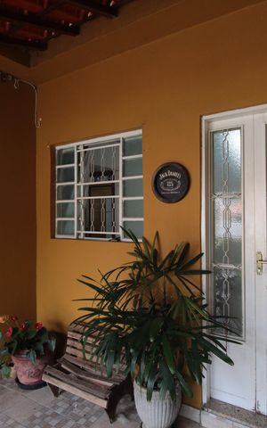 Casa à venda com 368m², 2 quartos e 2 vagasÁrea Externa