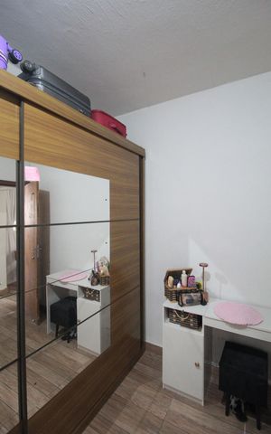Casa à venda com 368m², 2 quartos e 2 vagasQuarto 2