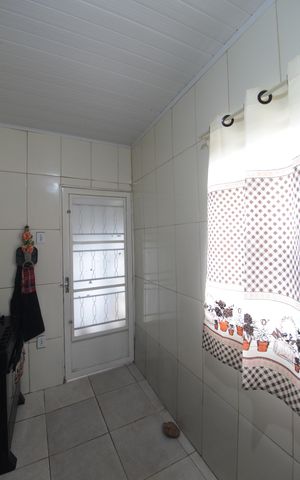 Casa à venda com 368m², 2 quartos e 2 vagasCozinha