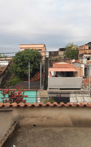 Casa à venda com 368m², 2 quartos e 2 vagasÁrea Externa