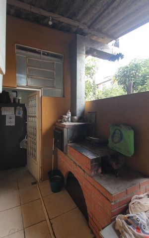 Casa à venda com 368m², 2 quartos e 2 vagasÁrea Externa