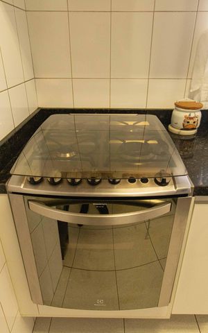 Apartamento à venda com 146m², 3 quartos e 2 vagas Apartamento à venda com 146m², 3 quartos e 2 vagasCozinha