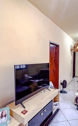 Casa para alugar com 145m², 2 quartos e 2 vagasSala