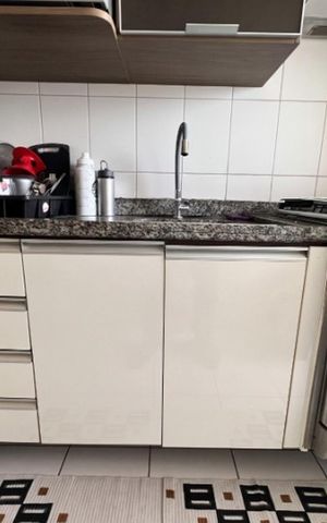 Apartamento à venda com 57m², 3 quartos e 2 vagas Apartamento à venda com 57m², 3 quartos e 2 vagasCozinha