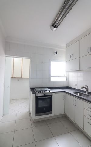 Apartamento para alugar com 100m², 4 quartos e 2 vagasCozinha 