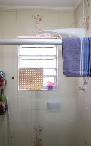 Casa à venda com 120m², 3 quartos e 2 vagasBanheiro da suíte 
