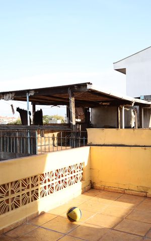 Casa à venda com 120m², 3 quartos e 2 vagasVaranda do quarto 