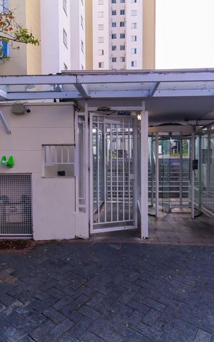 Apartamento à venda com 70m², 2 quartos e 1 vaga Apartamento à venda com 70m², 2 quartos e 1 vagaFachada