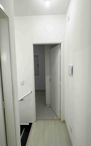 Casa de condomínio à venda com 114m², 2 quartos e 3 vagasPiso superior