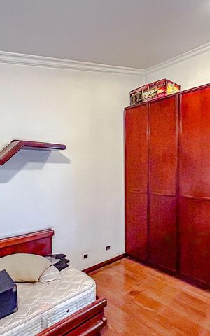Casa à venda com 670m², 5 quartos e 6 vagasQuarto 3