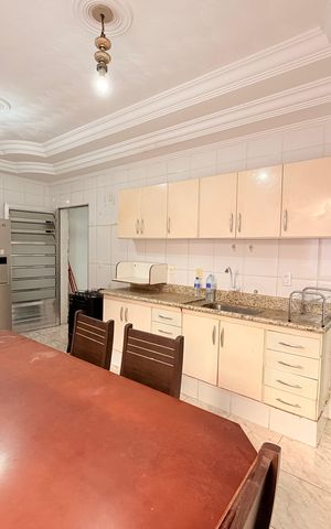 Casa à venda com 200m², 3 quartos e 2 vagasCozinha