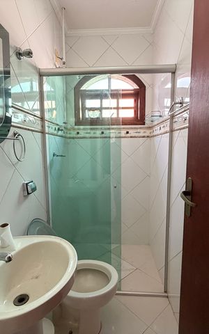 Casa à venda com 200m², 3 quartos e 2 vagasBanheiro Social 