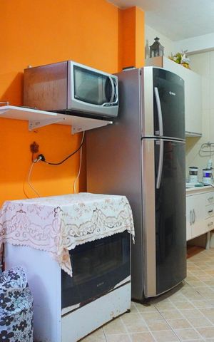 Casa à venda com 200m², 4 quartos e 2 vagas Casa à venda com 200m², 4 quartos e 2 vagasÁrea gourmet