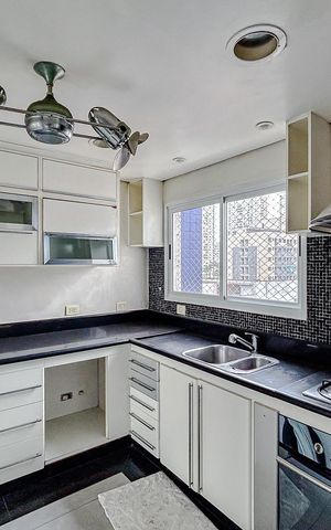 Apartamento à venda com 106m², 3 quartos e 3 vagasCozinha