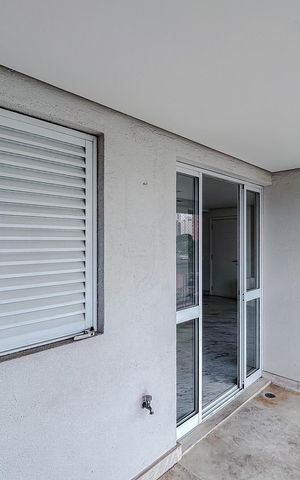 Apartamento à venda com 106m², 3 quartos e 3 vagasVaranda