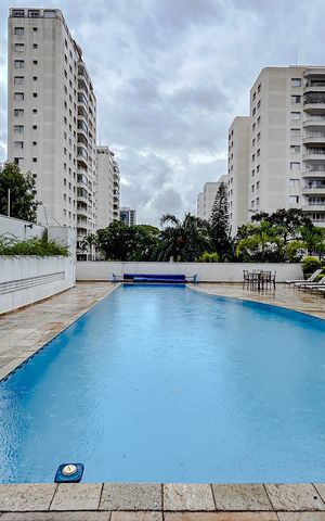 Apartamento à venda com 106m², 3 quartos e 3 vagasÁrea comum - Piscina