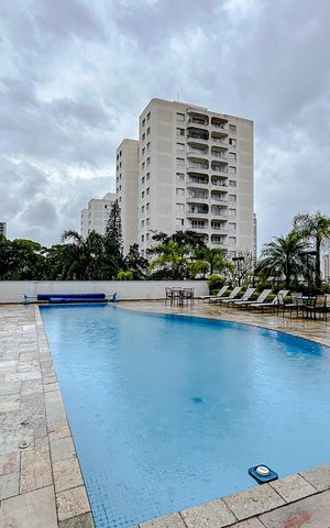 Apartamento à venda com 106m², 3 quartos e 3 vagasÁrea comum - Piscina