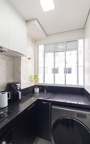Apartamento à venda com 43m², 2 quartos e sem vaga Apartamento à venda com 43m², 2 quartos e sem vagaCozinha e Área de Serviço