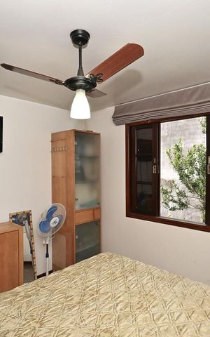 Casa à venda com 90m², 3 quartos e 2 vagasQuarto 