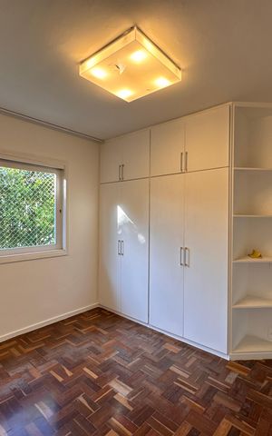 Casa de condomínio para alugar com 350m², 3 quartos e 4 vagas Casa de condomínio para alugar com 350m², 3 quartos e 4 vagasQuarto 3