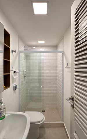 Casa de condomínio para alugar com 350m², 3 quartos e 4 vagas Casa de condomínio para alugar com 350m², 3 quartos e 4 vagasÁrea de Serviço