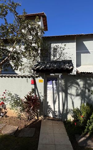 Casa de condomínio para alugar com 350m², 3 quartos e 4 vagas Casa de condomínio para alugar com 350m², 3 quartos e 4 vagasPlaquinha Quinto Andar