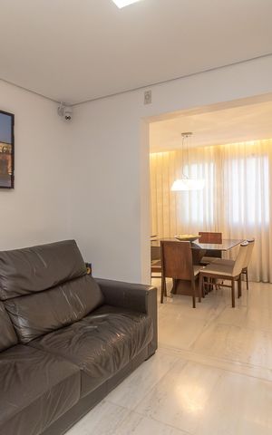 Apartamento à venda com 129m², 3 quartos e 2 vagas Apartamento à venda com 129m², 3 quartos e 2 vagasSala de TV