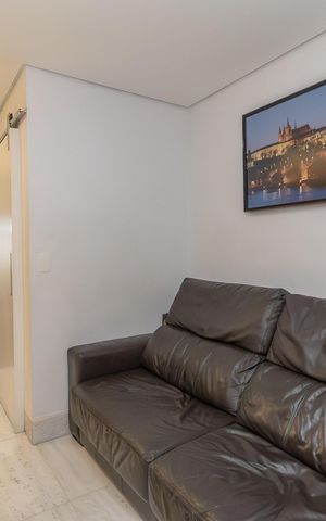 Apartamento à venda com 129m², 3 quartos e 2 vagas Apartamento à venda com 129m², 3 quartos e 2 vagasSala de TV