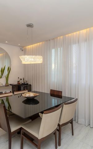 Apartamento à venda com 129m², 3 quartos e 2 vagas Apartamento à venda com 129m², 3 quartos e 2 vagasSala de Jantar