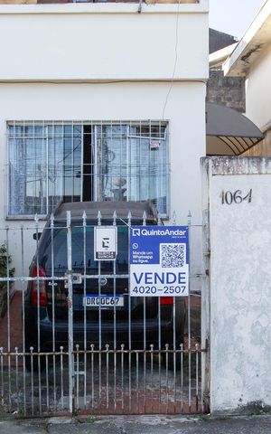 Casa à venda com 125m², 2 quartos e 1 vagaFachada
