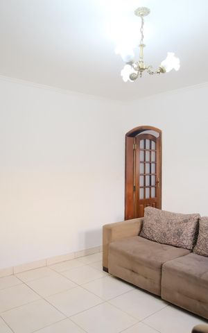 Casa à venda com 126m², 3 quartos e 4 vagasSala